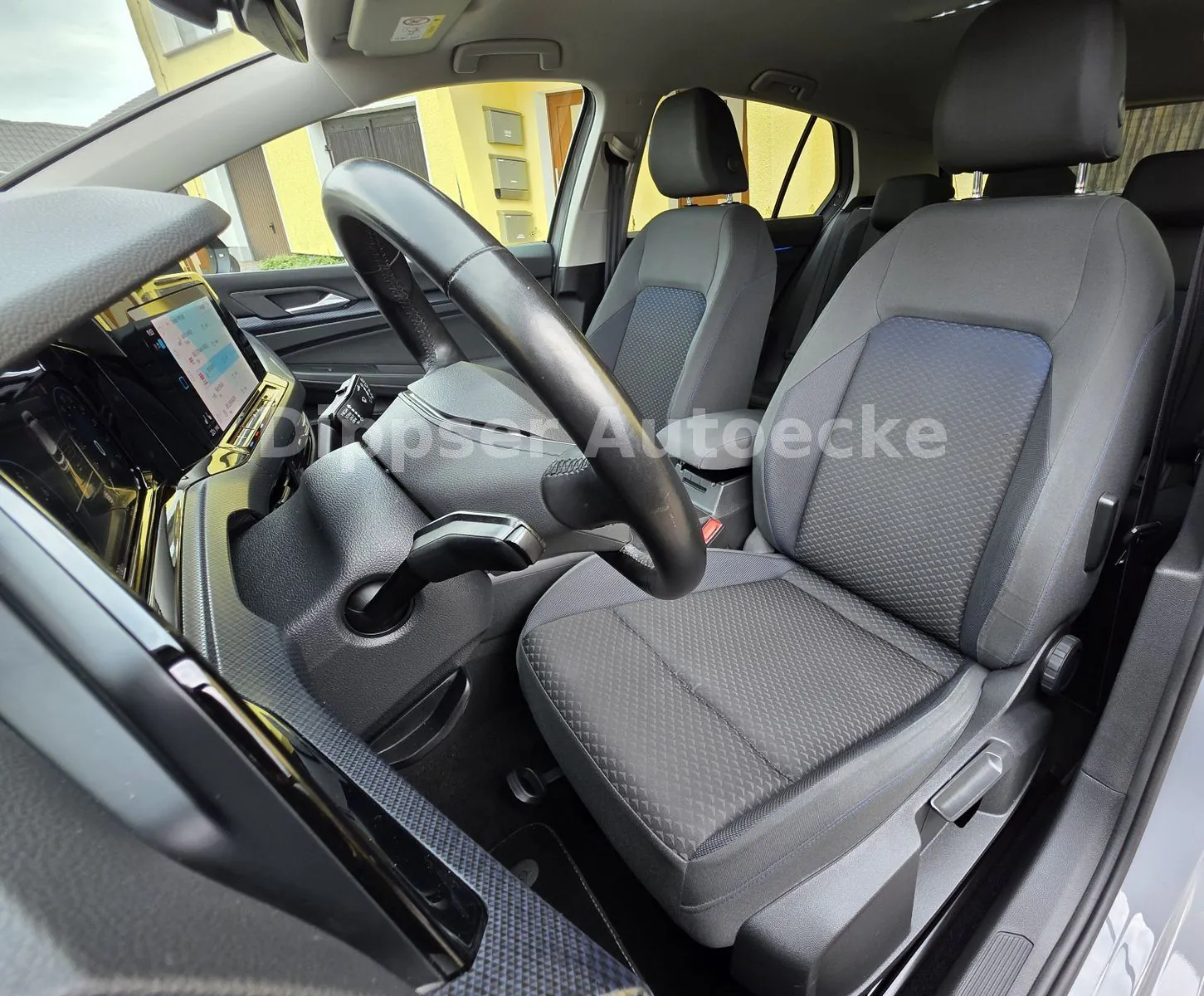Fahrzeugabbildung Volkswagen Golf VIII Lim. 