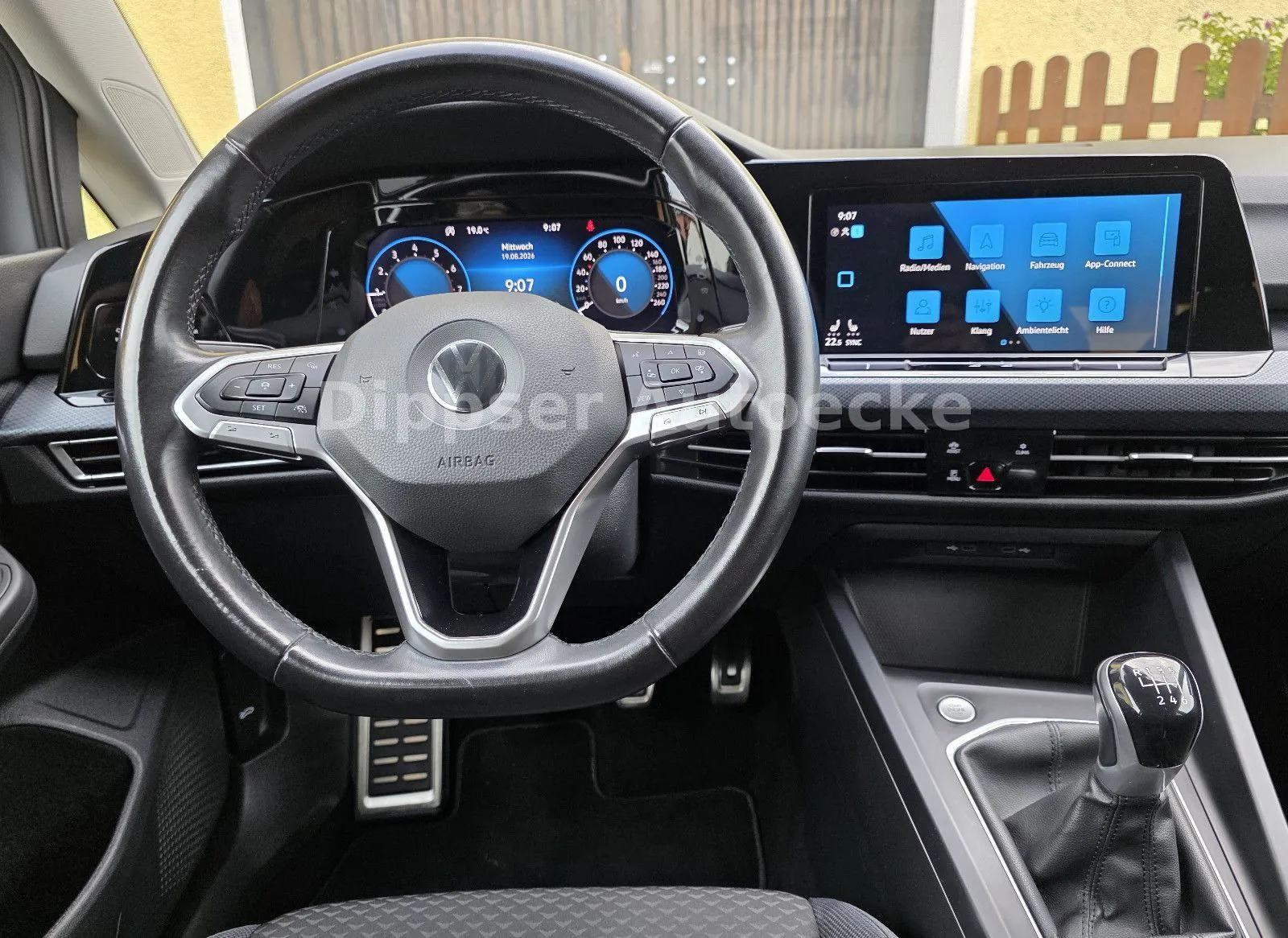 Fahrzeugabbildung Volkswagen Golf VIII Lim. 