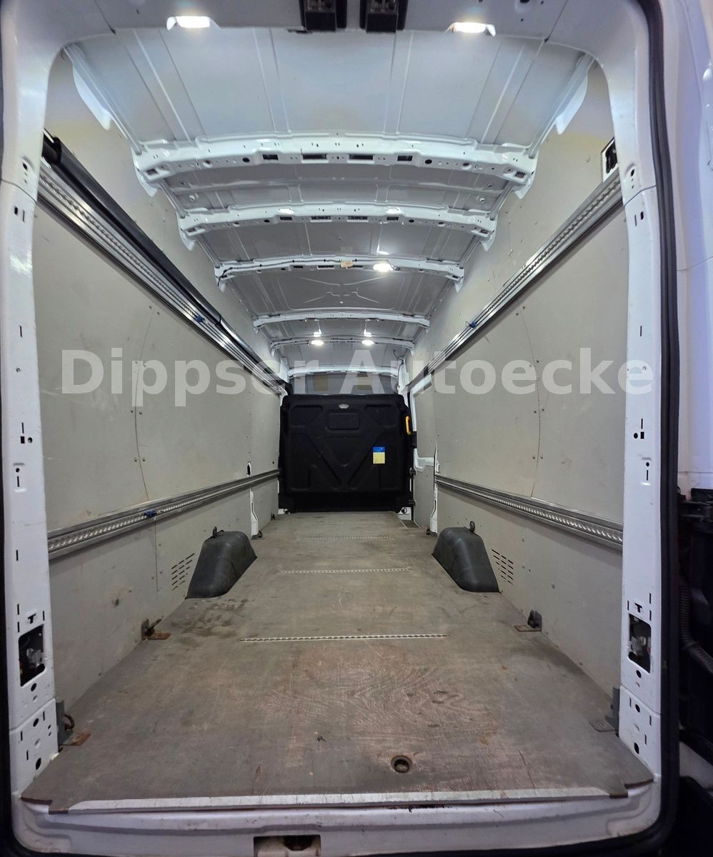 Fahrzeugabbildung Ford Transit Kasten 350 L4 Trend