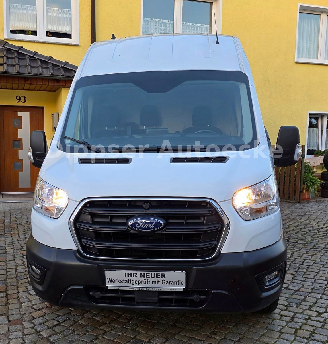 Fahrzeugabbildung Ford Transit Kasten 350 L4 Trend