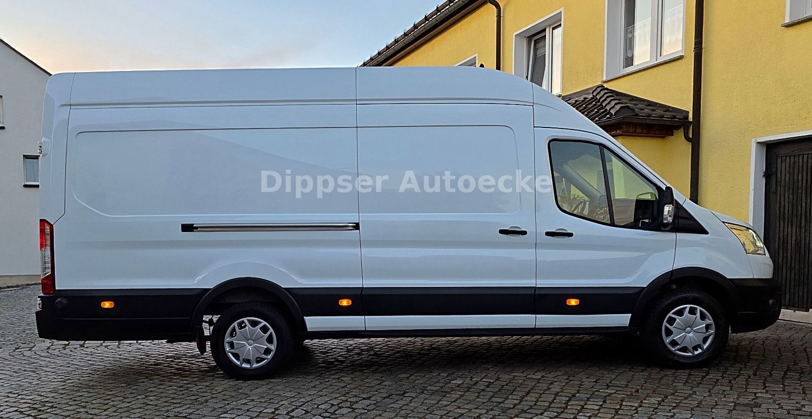 Fahrzeugabbildung Ford Transit Kasten 350 L4 Trend