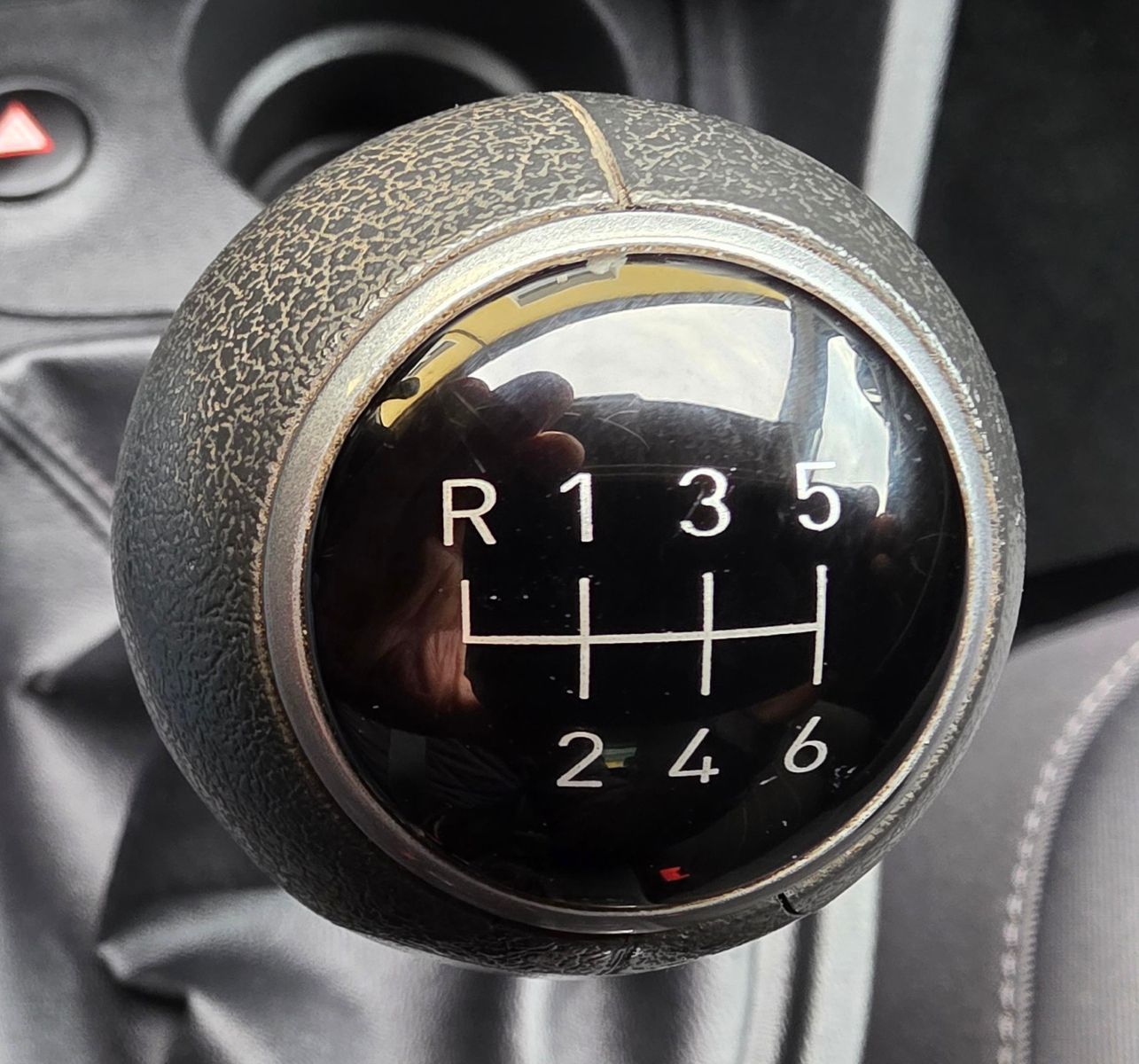 Fahrzeugabbildung SEAT Leon Reference 