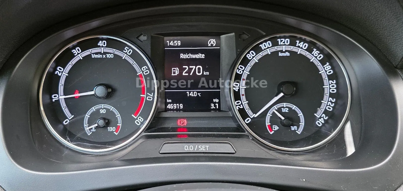 Fahrzeugabbildung SKODA Rapid Spaceback 