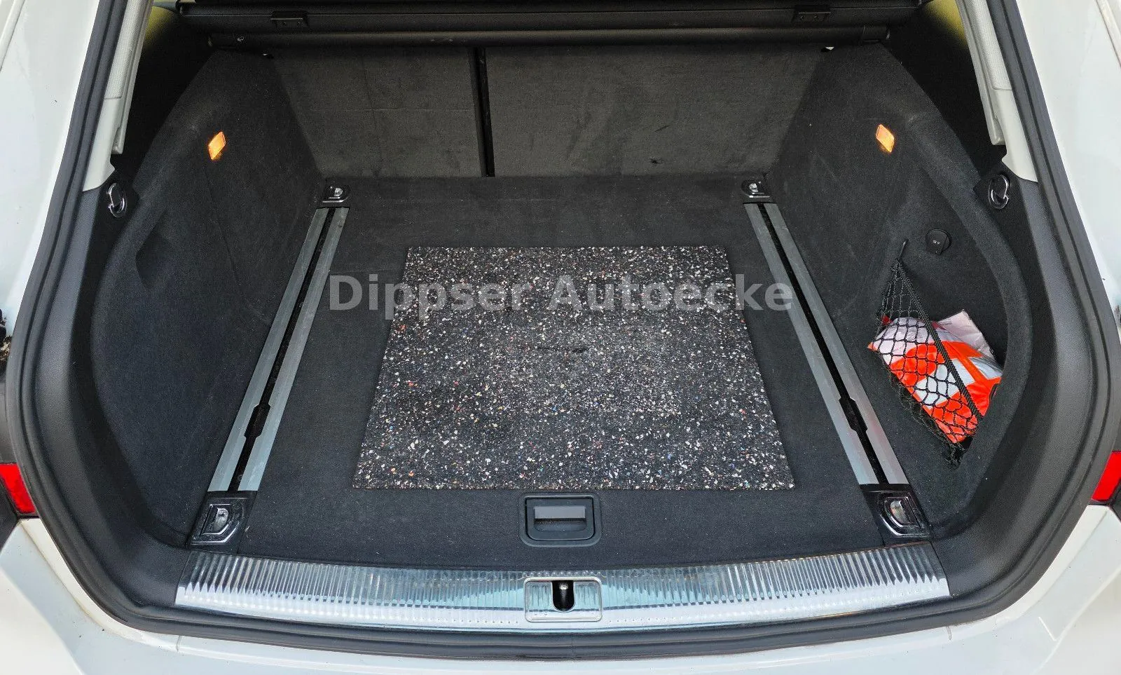 Fahrzeugabbildung Audi A4 Avant 