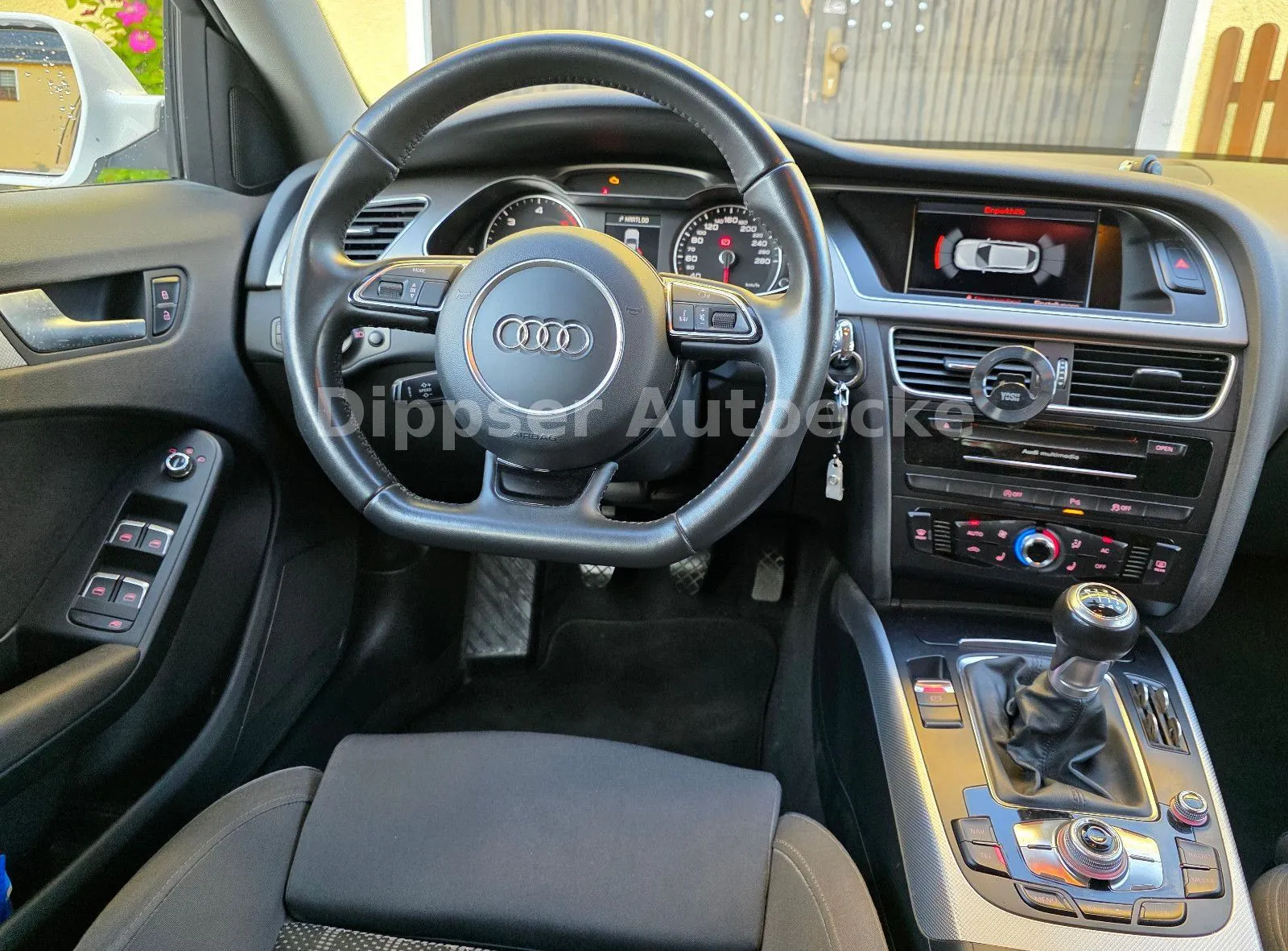 Fahrzeugabbildung Audi A4 Avant 