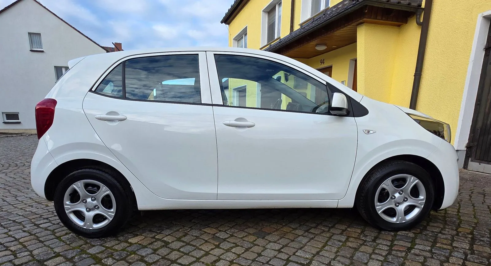 Fahrzeugabbildung Kia Picanto 