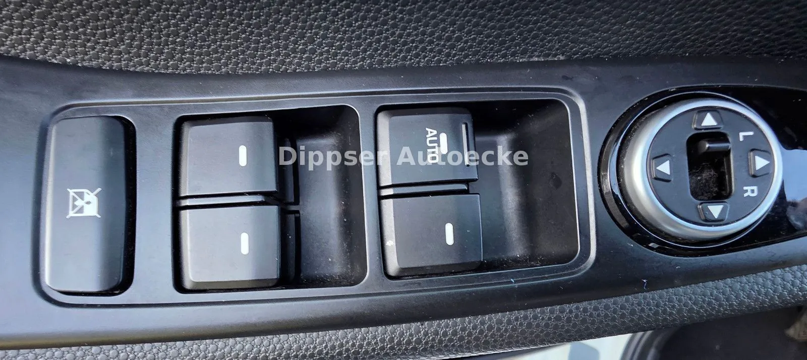 Fahrzeugabbildung Hyundai i20