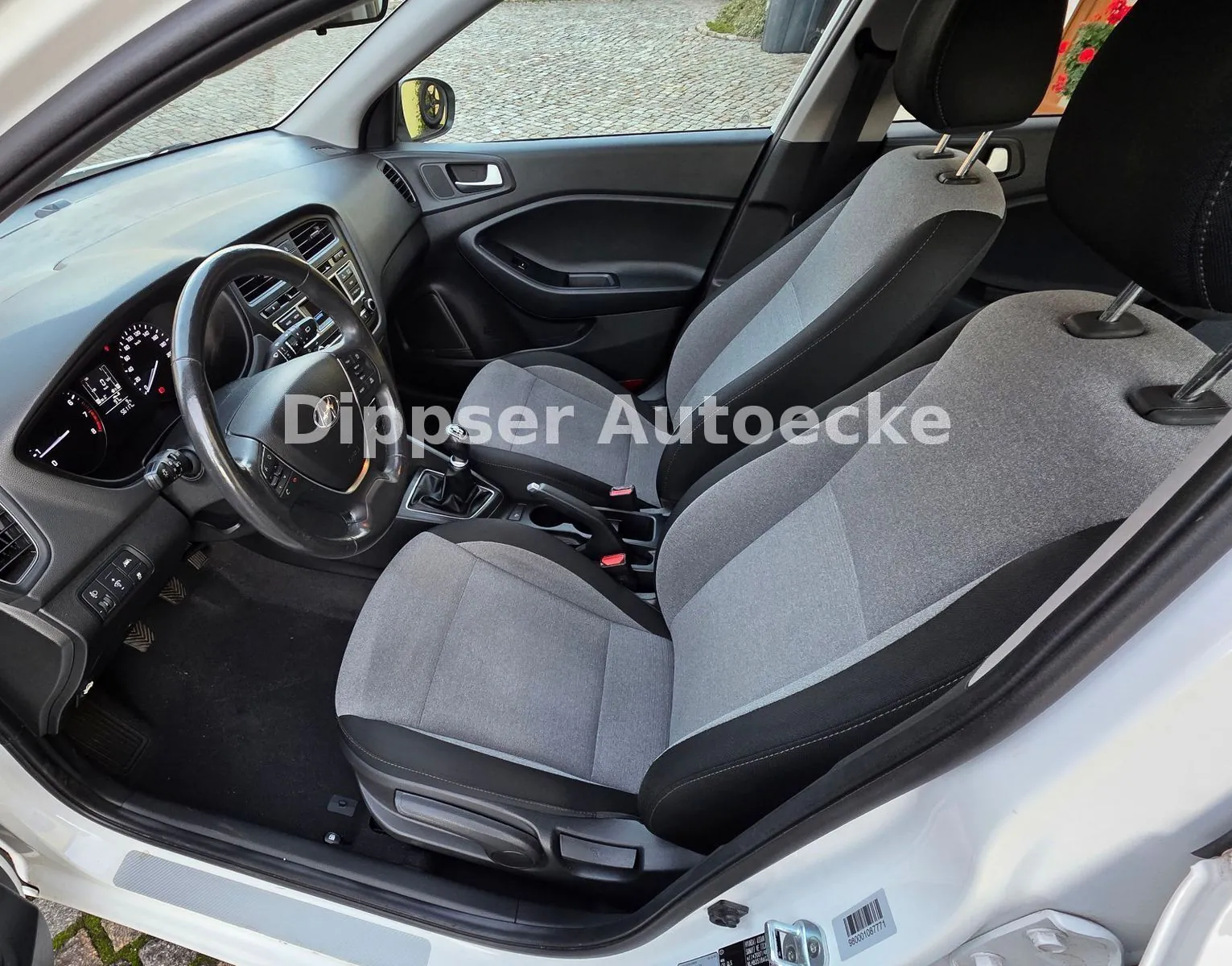 Fahrzeugabbildung Hyundai i20 