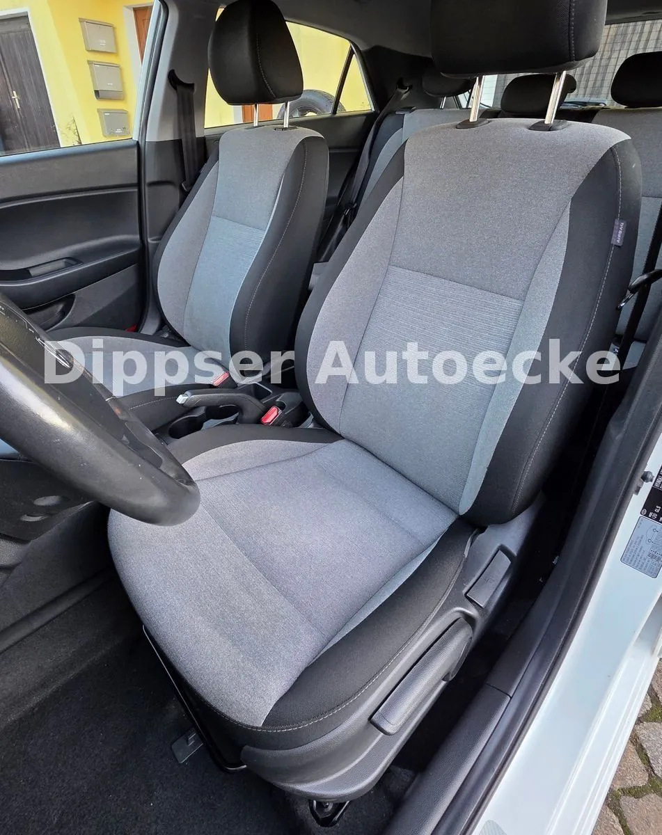 Fahrzeugabbildung Hyundai i20 