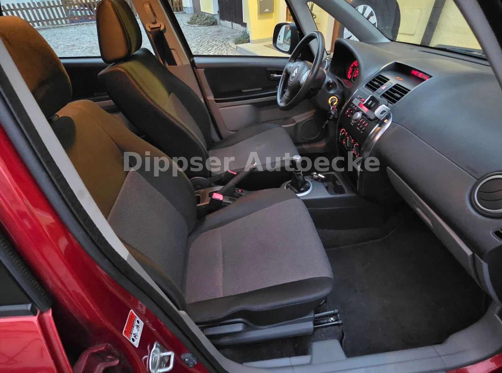 Fahrzeugabbildung Suzuki SX4