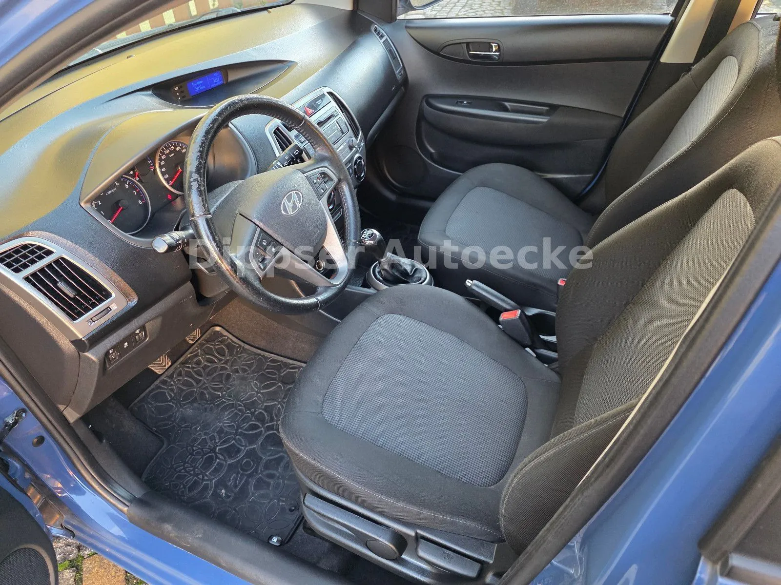 Fahrzeugabbildung Hyundai i20 