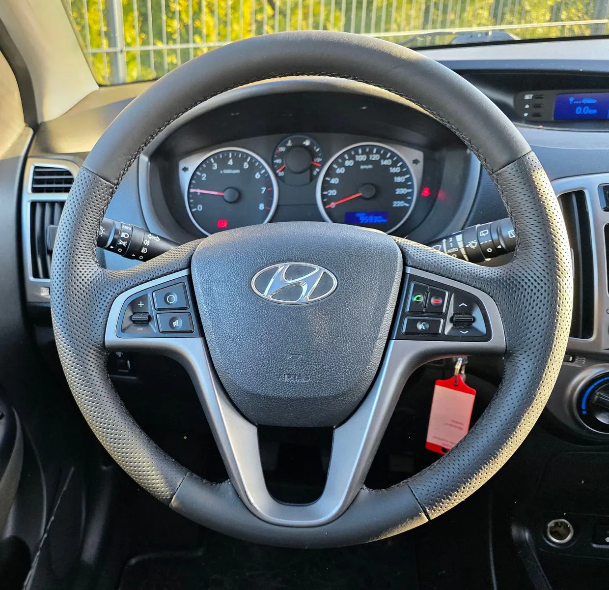 Fahrzeugabbildung Hyundai i20 