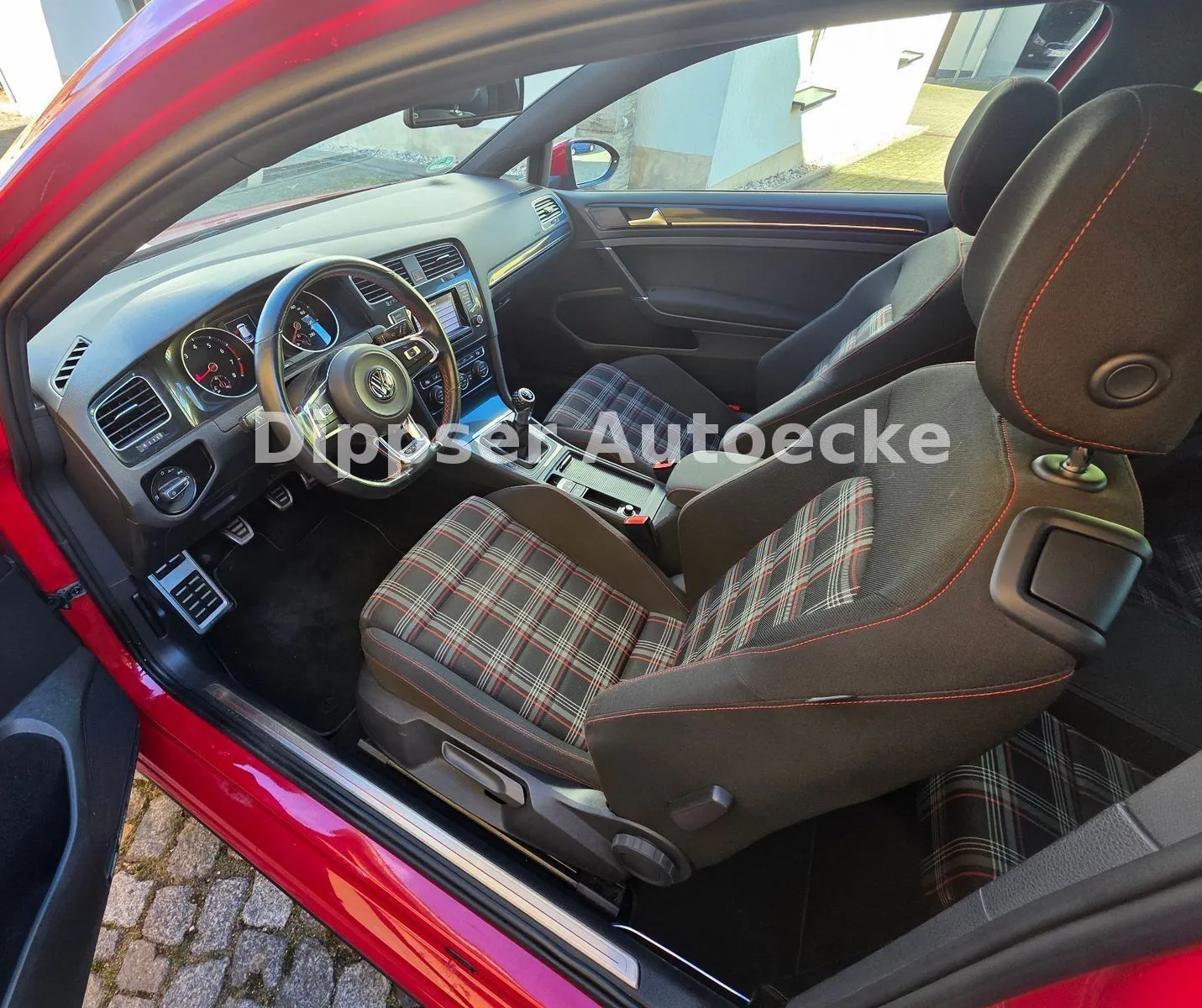 Fahrzeugabbildung Volkswagen Golf VII Lim. GTI/Alu/Climatronic/Sitzheizung