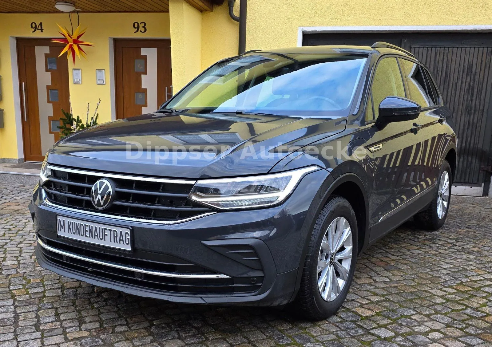 Fahrzeugabbildung Volkswagen Tiguan