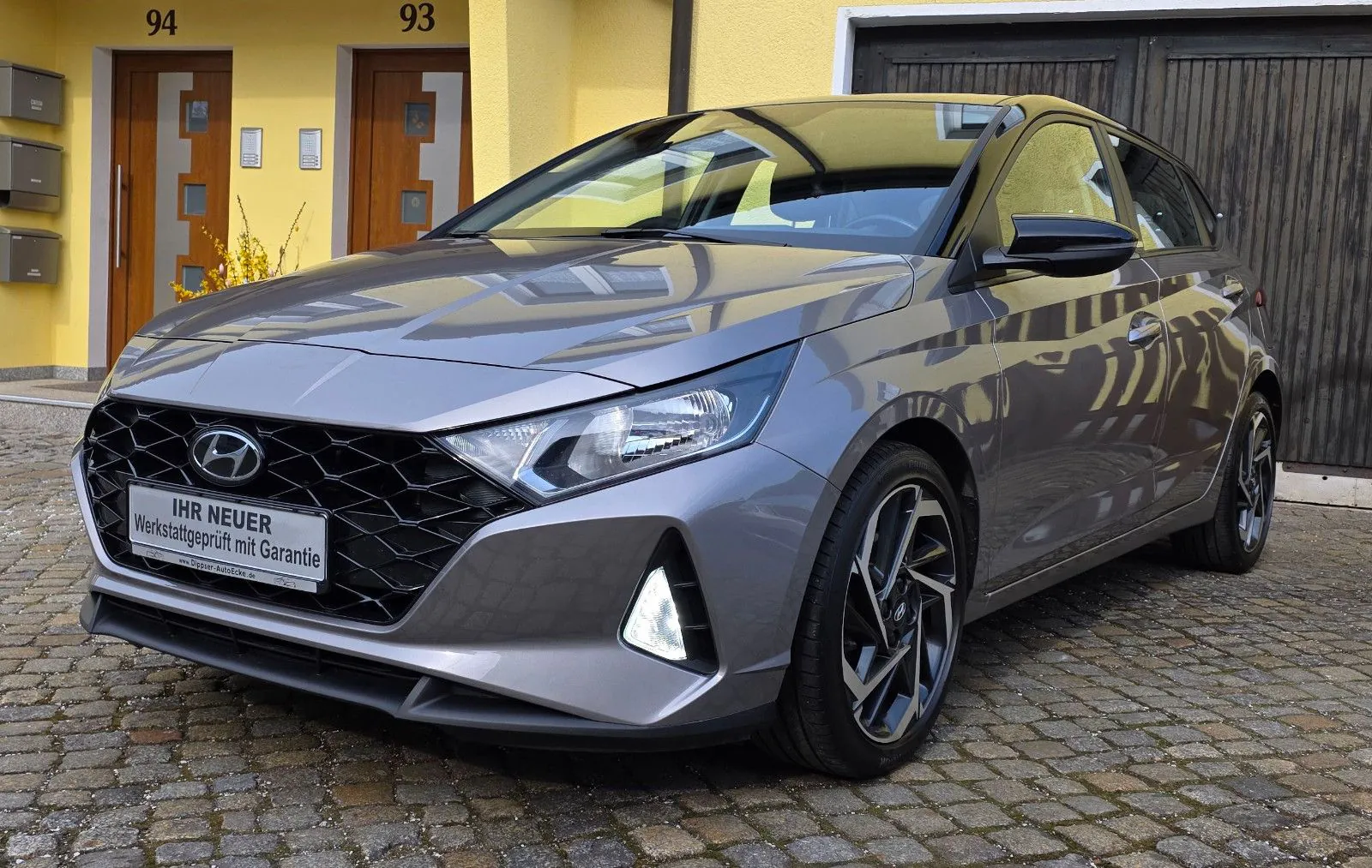 Fahrzeugabbildung Hyundai i20 