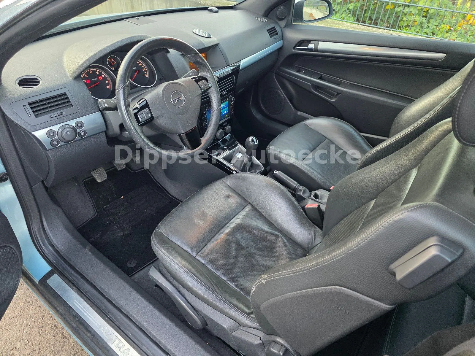 Fahrzeugabbildung Opel Astra H Twin Top
