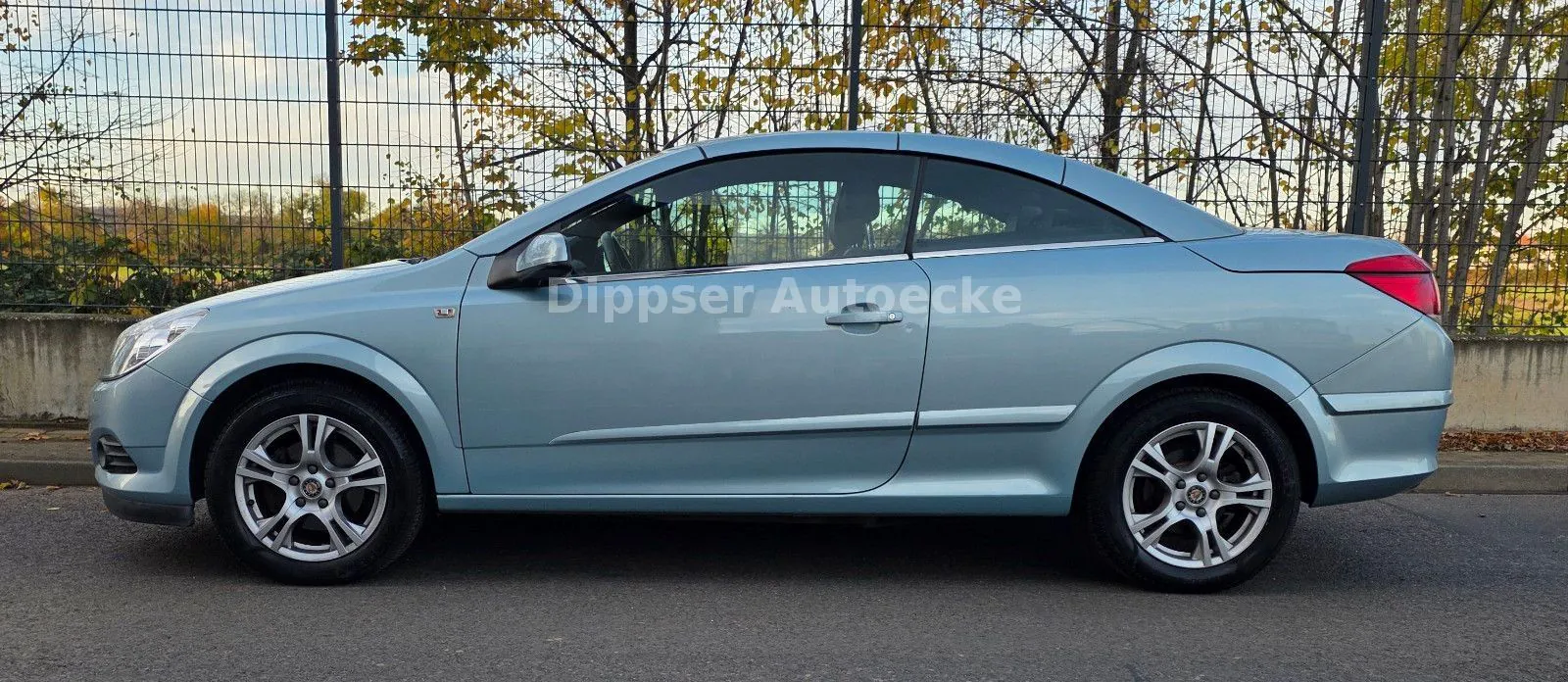 Fahrzeugabbildung Opel Astra H Twin Top 