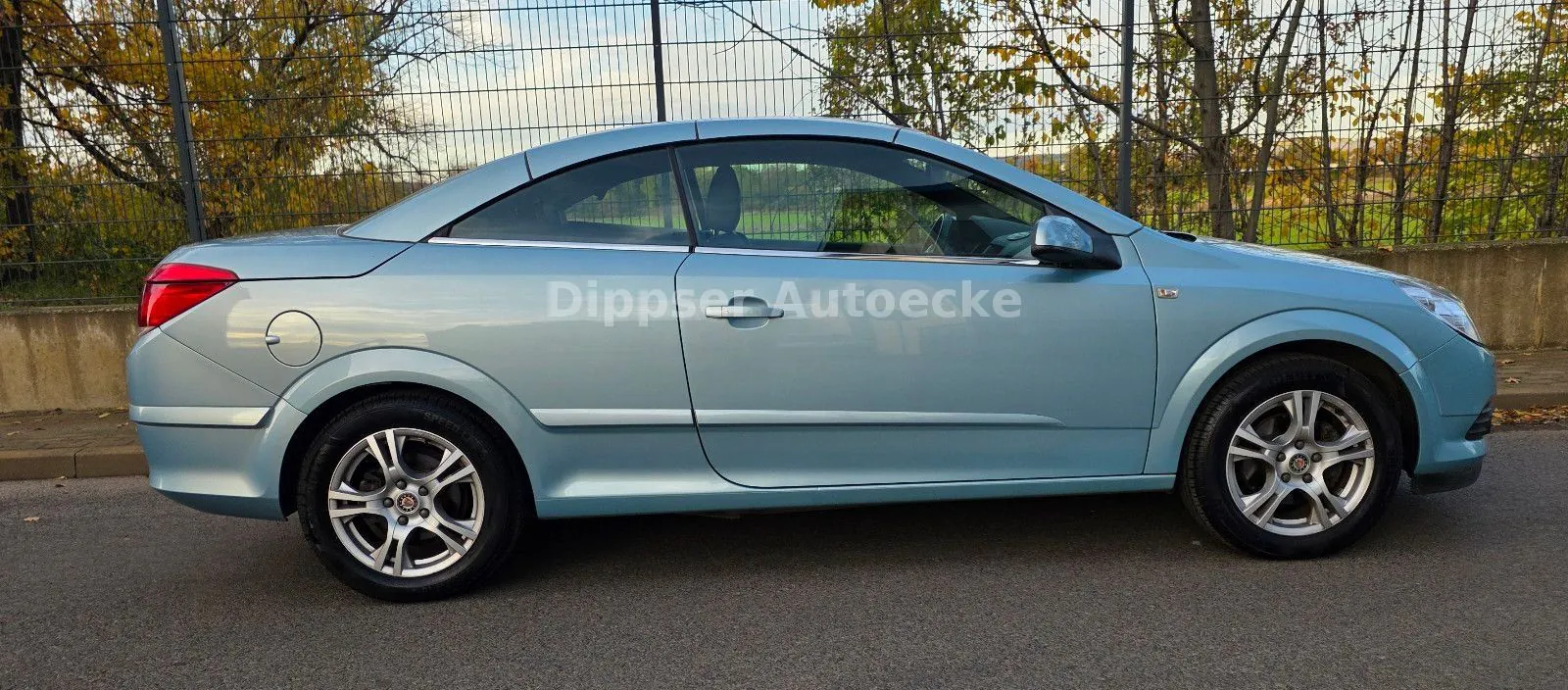 Fahrzeugabbildung Opel Astra H Twin Top 