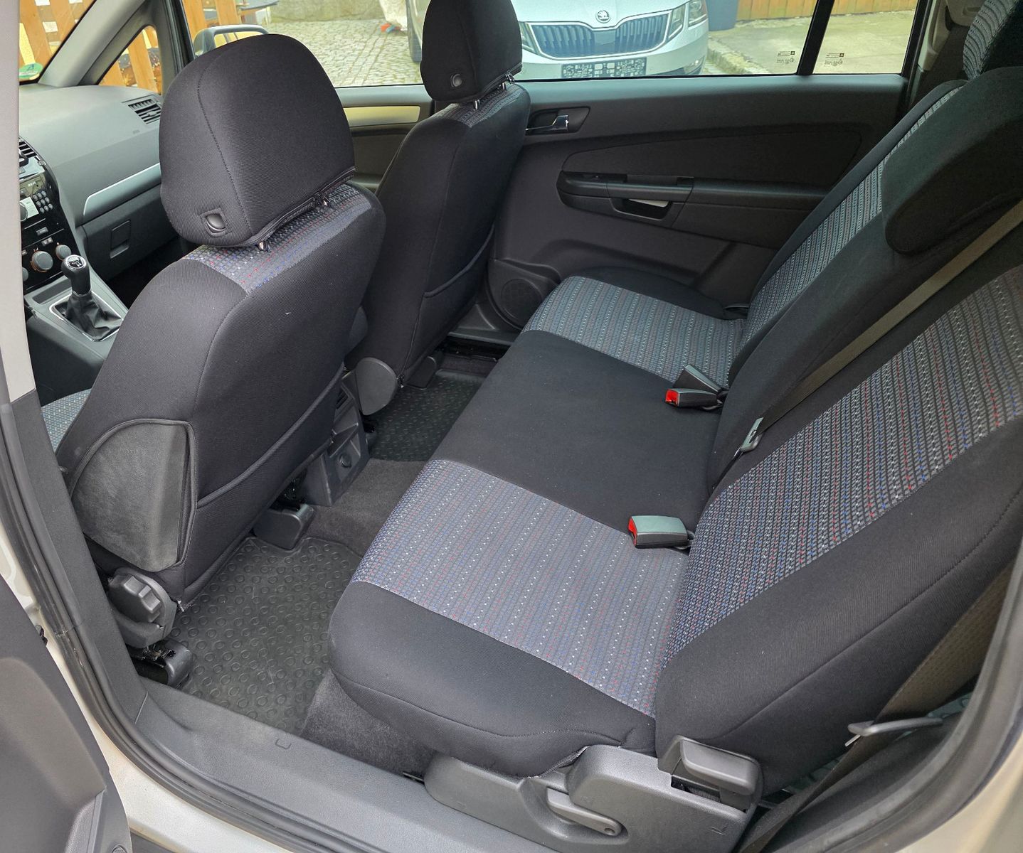 Fahrzeugabbildung Opel Zafira B