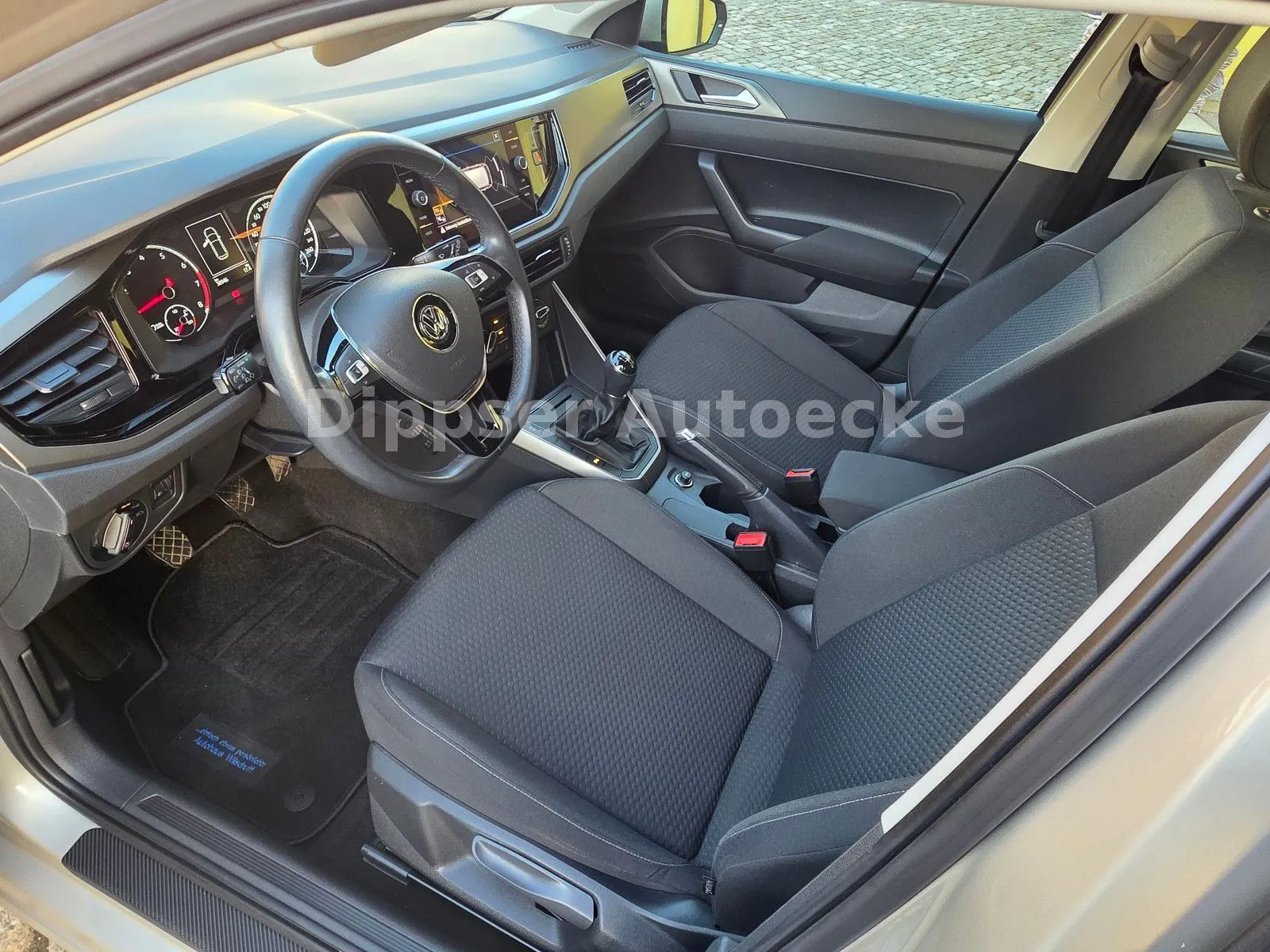 Fahrzeugabbildung Volkswagen Polo VI