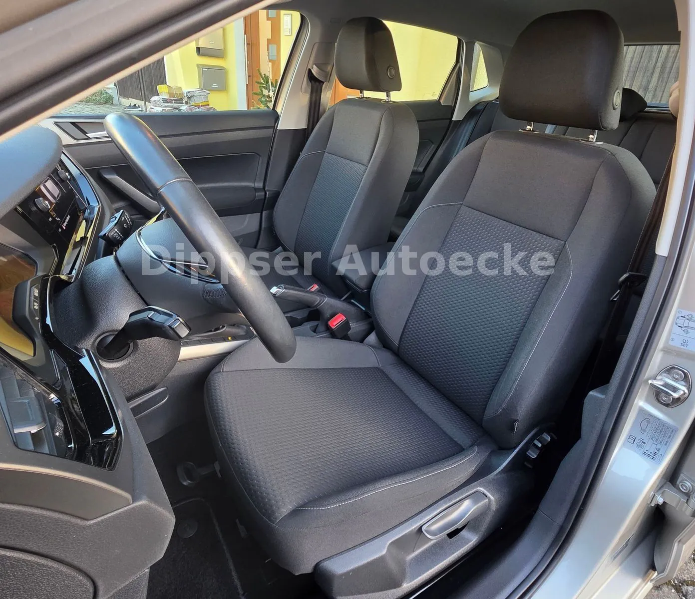 Fahrzeugabbildung Volkswagen Polo VI