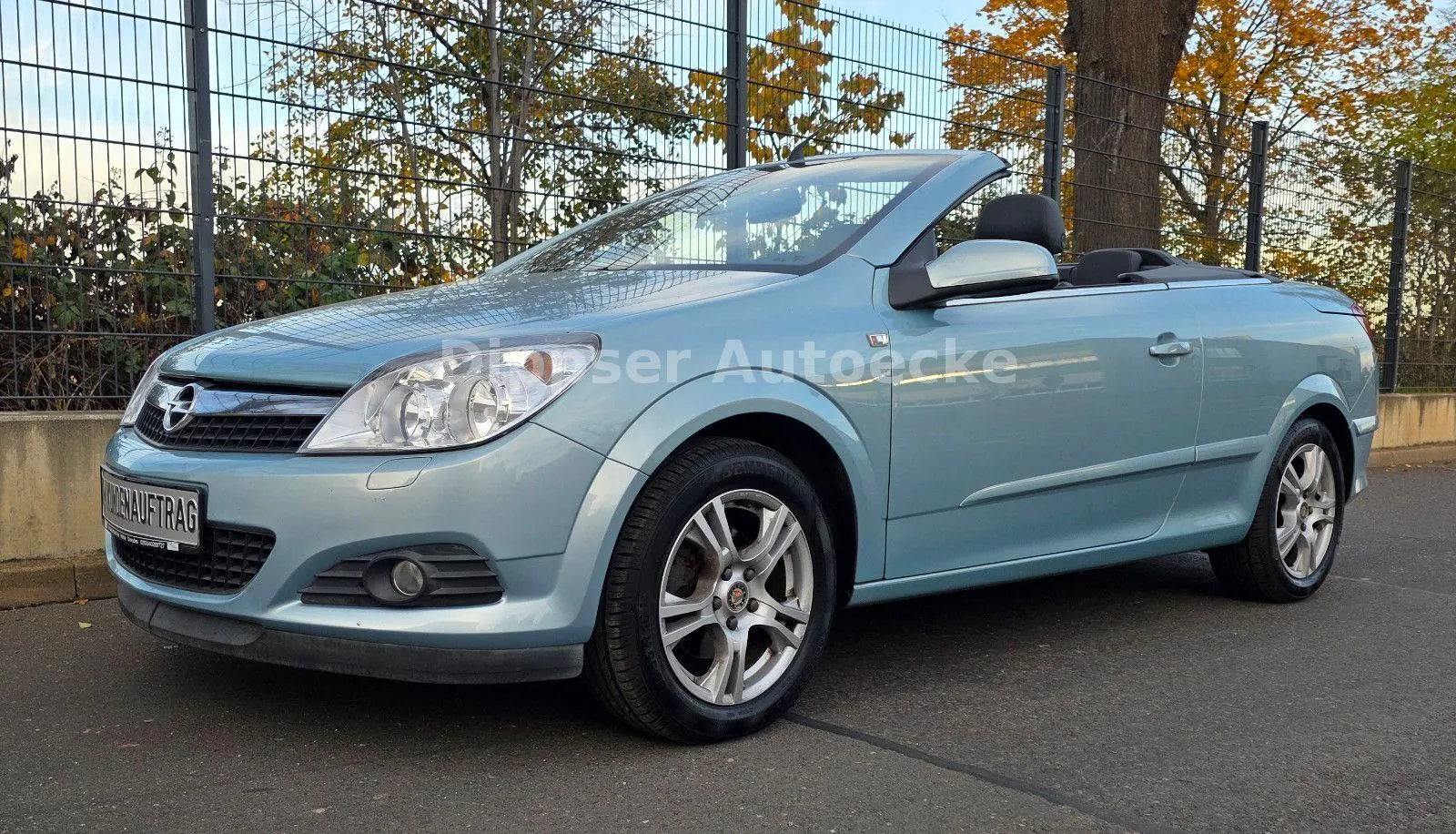 Fahrzeugabbildung Opel Astra H Twin Top 