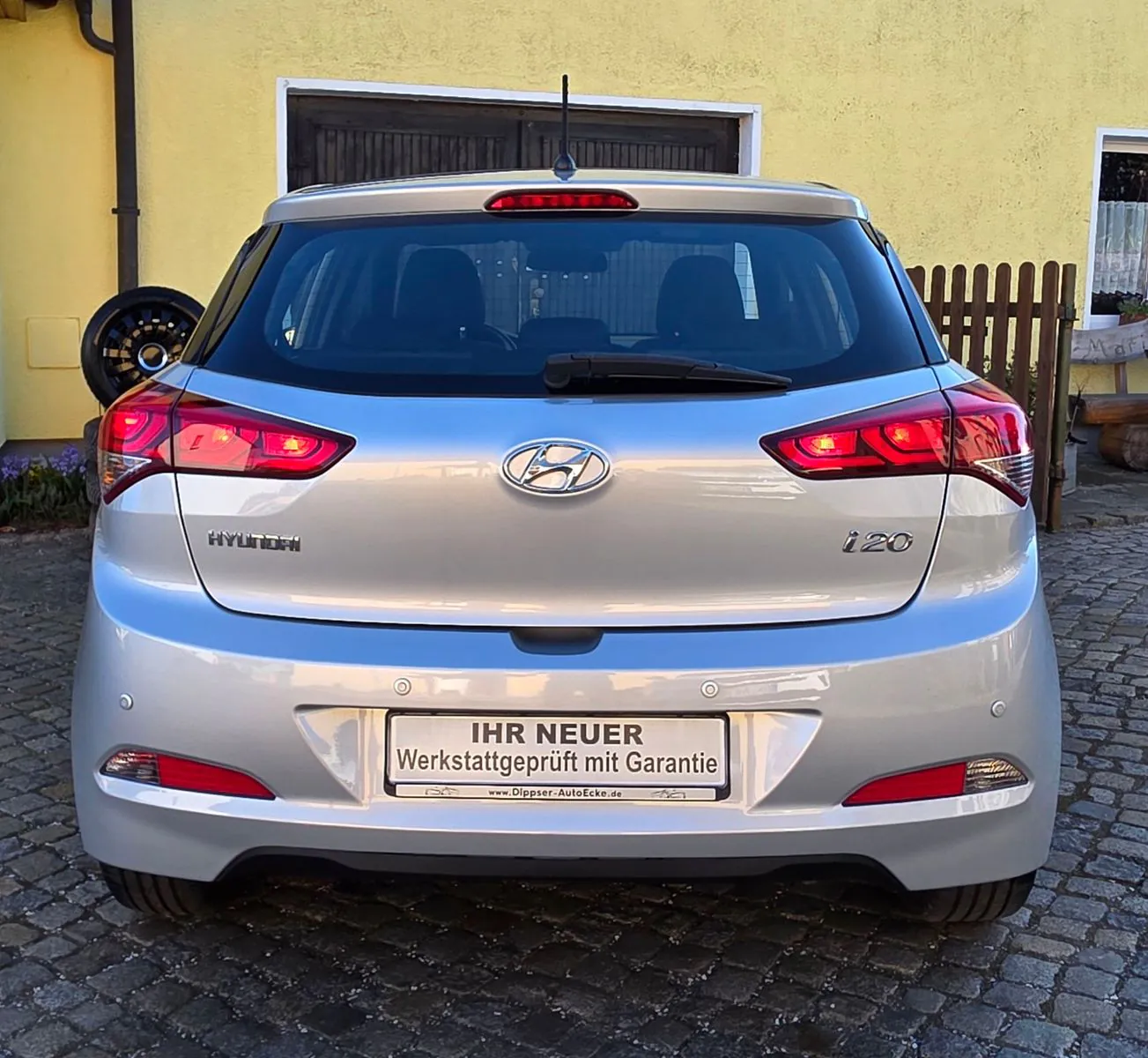Fahrzeugabbildung Hyundai i20 