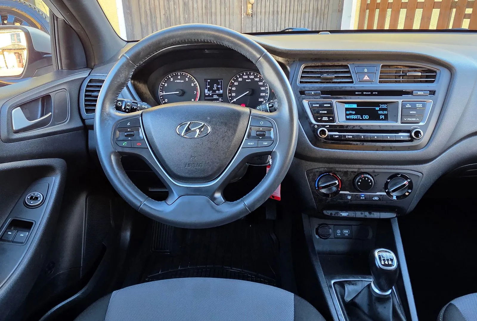 Fahrzeugabbildung Hyundai i20 