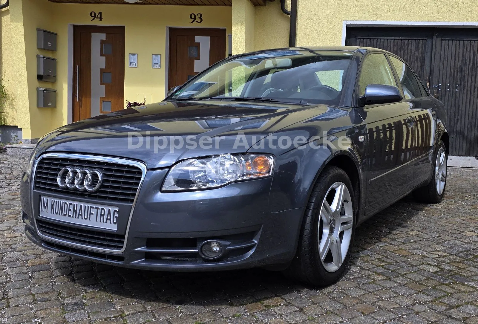 Fahrzeugabbildung Audi A4 Lim. 1.9 TDI_Climatr_8 fach Alu...