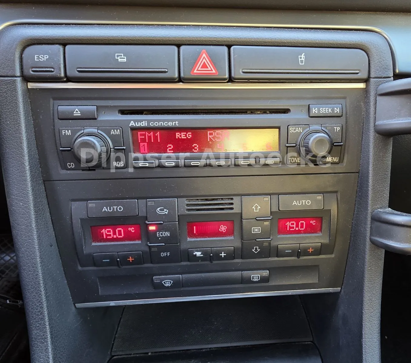 Fahrzeugabbildung Audi A4 Lim. 1.9 TDI_Climatr_8 fach Alu...