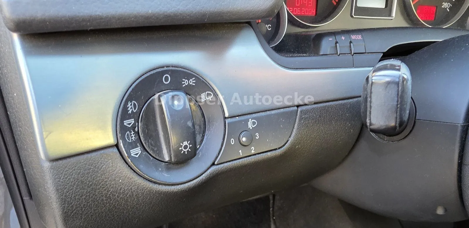 Fahrzeugabbildung Audi A4 Lim. 1.9 TDI_Climatr_8 fach Alu...