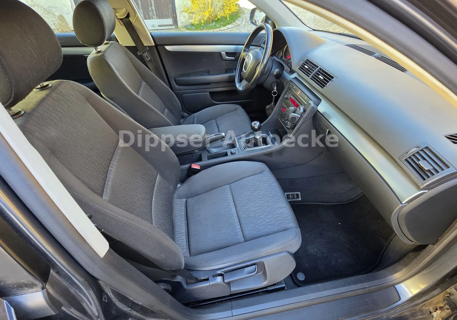 Fahrzeugabbildung Audi A4 Lim. 1.9 TDI_Climatr_8 fach Alu...