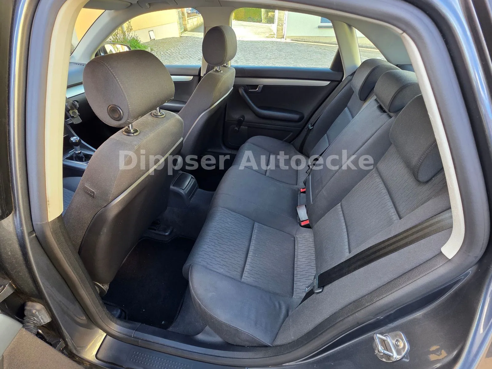 Fahrzeugabbildung Audi A4 Lim. 1.9 TDI_Climatr_8 fach Alu...