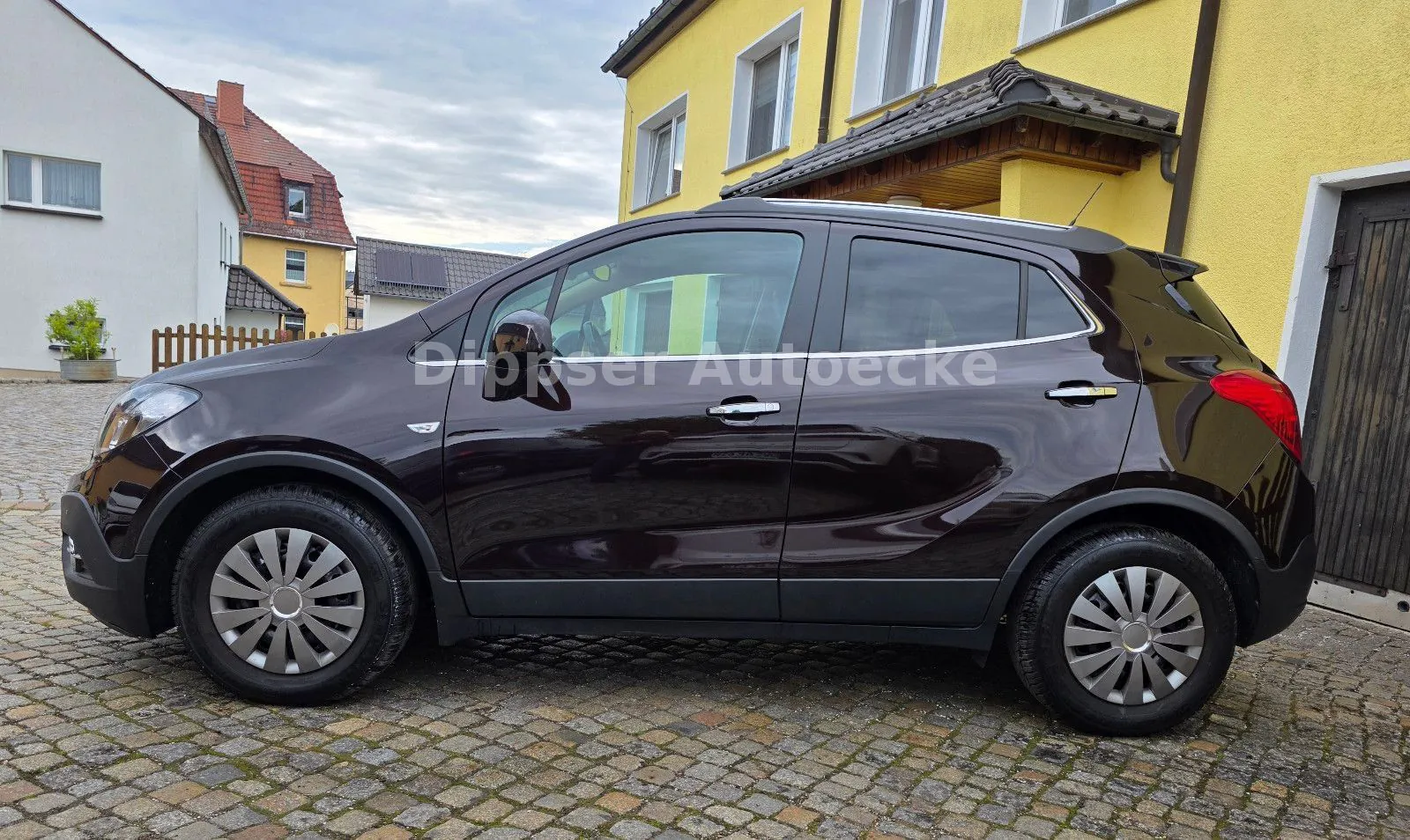 Fahrzeugabbildung Opel Mokka 