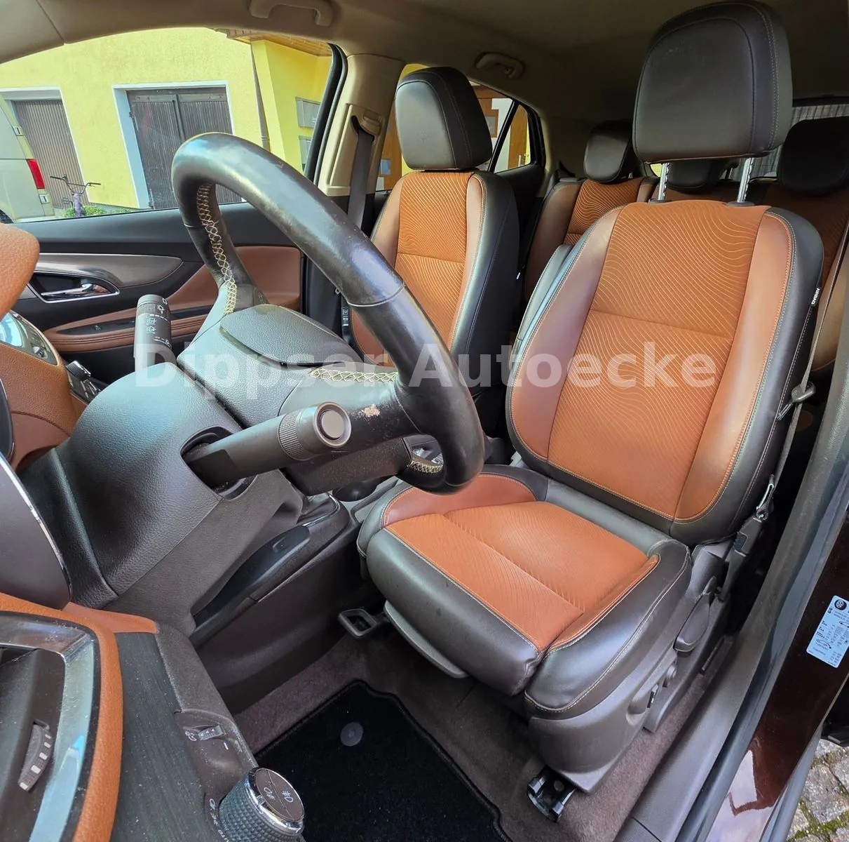 Fahrzeugabbildung Opel Mokka 