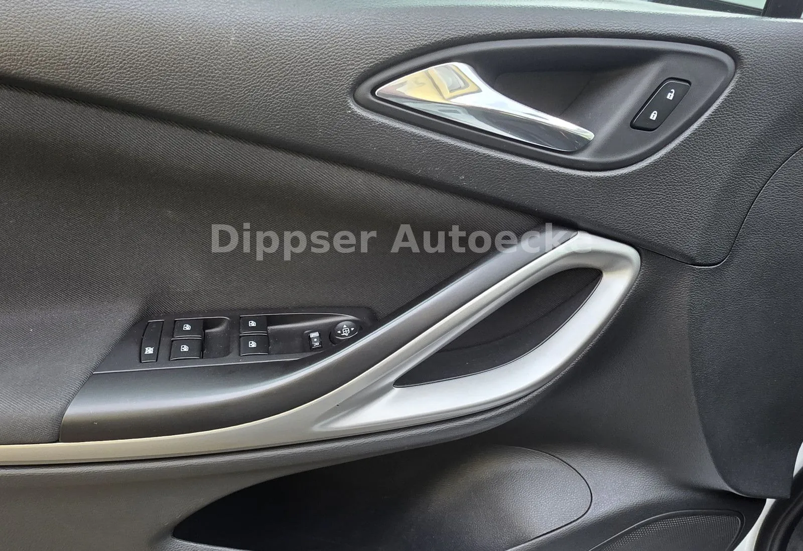Fahrzeugabbildung Opel Astra K Sports Tourer