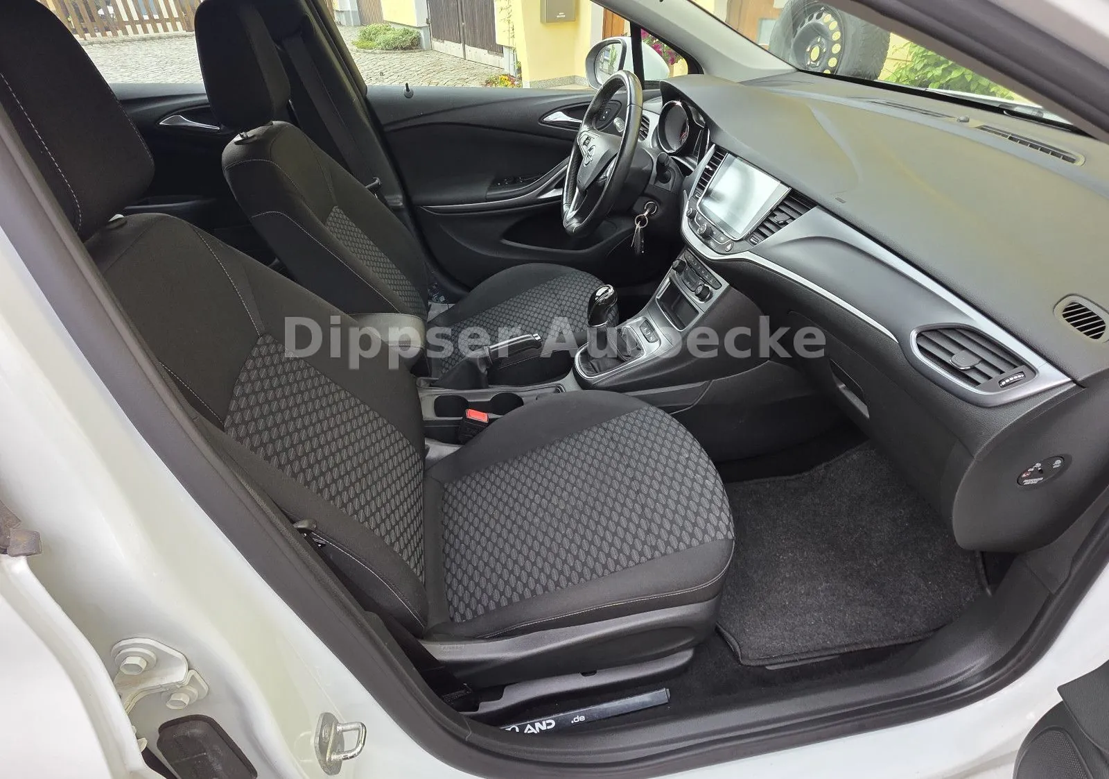 Fahrzeugabbildung Opel Astra K Sports Tourer