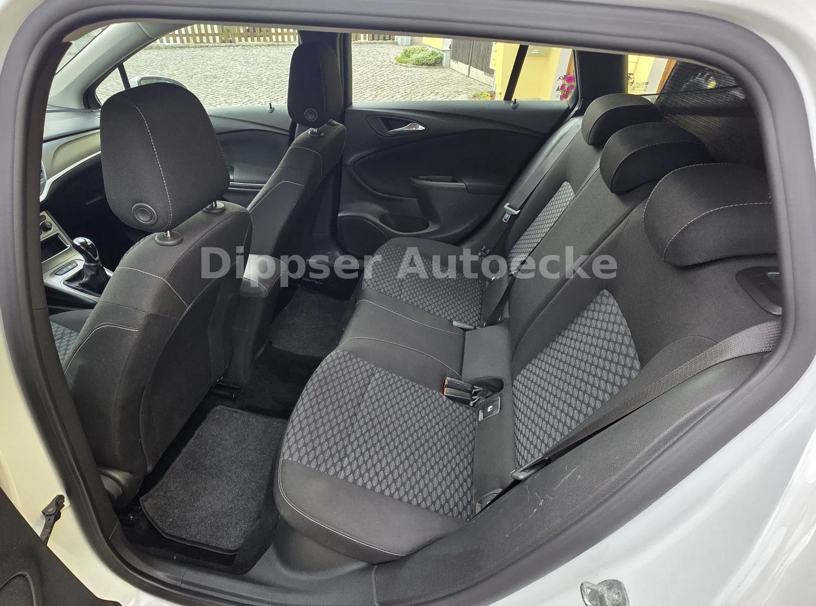 Fahrzeugabbildung Opel Astra K Sports Tourer