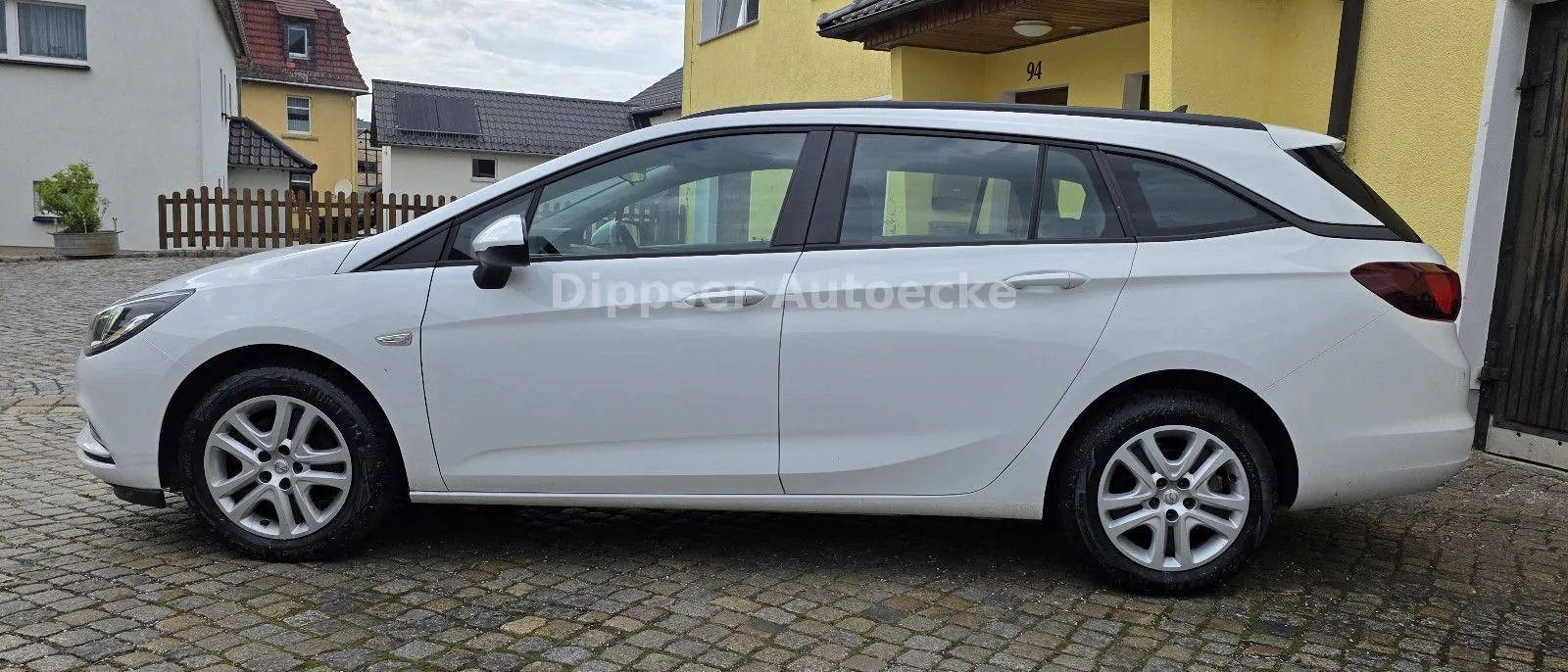 Fahrzeugabbildung Opel Astra K Sports Tourer 
