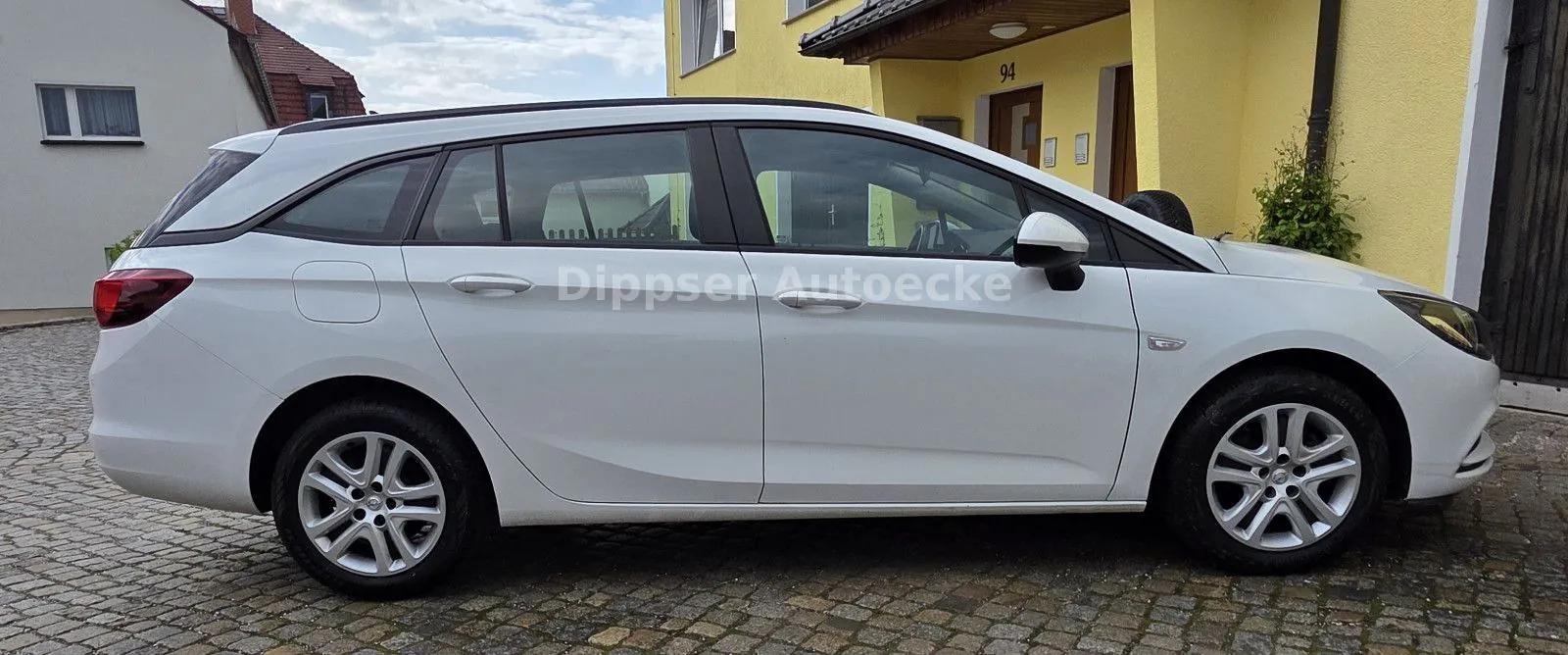 Fahrzeugabbildung Opel Astra K Sports Tourer 