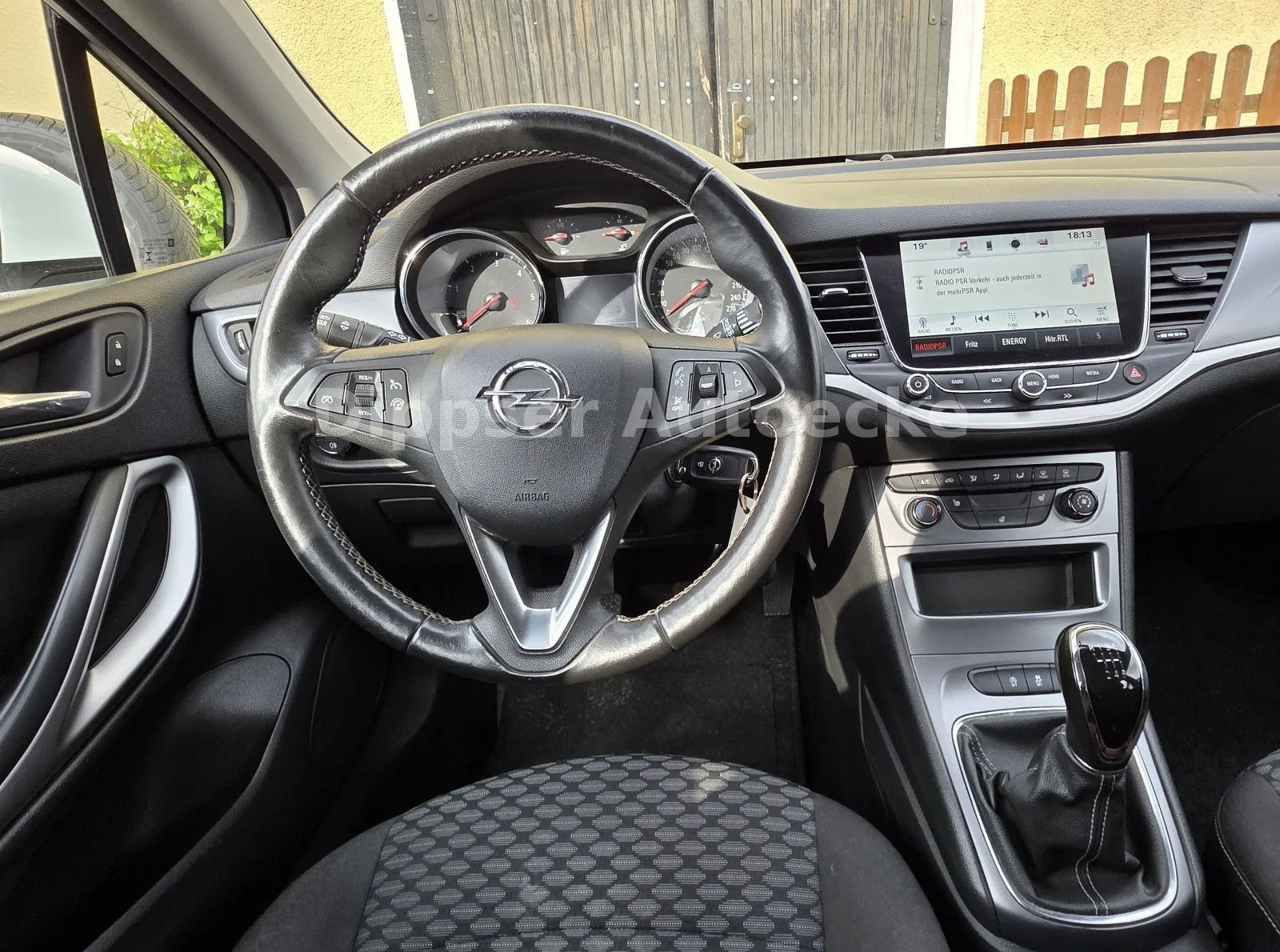 Fahrzeugabbildung Opel Astra K Sports Tourer 