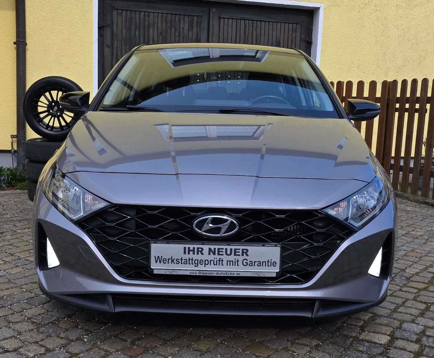 Fahrzeugabbildung Hyundai i20