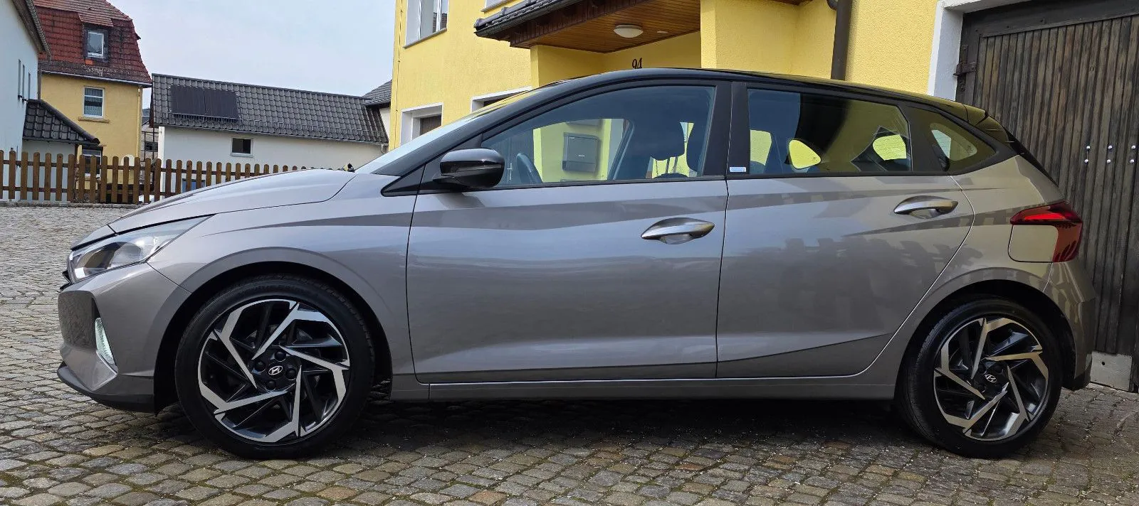 Fahrzeugabbildung Hyundai i20