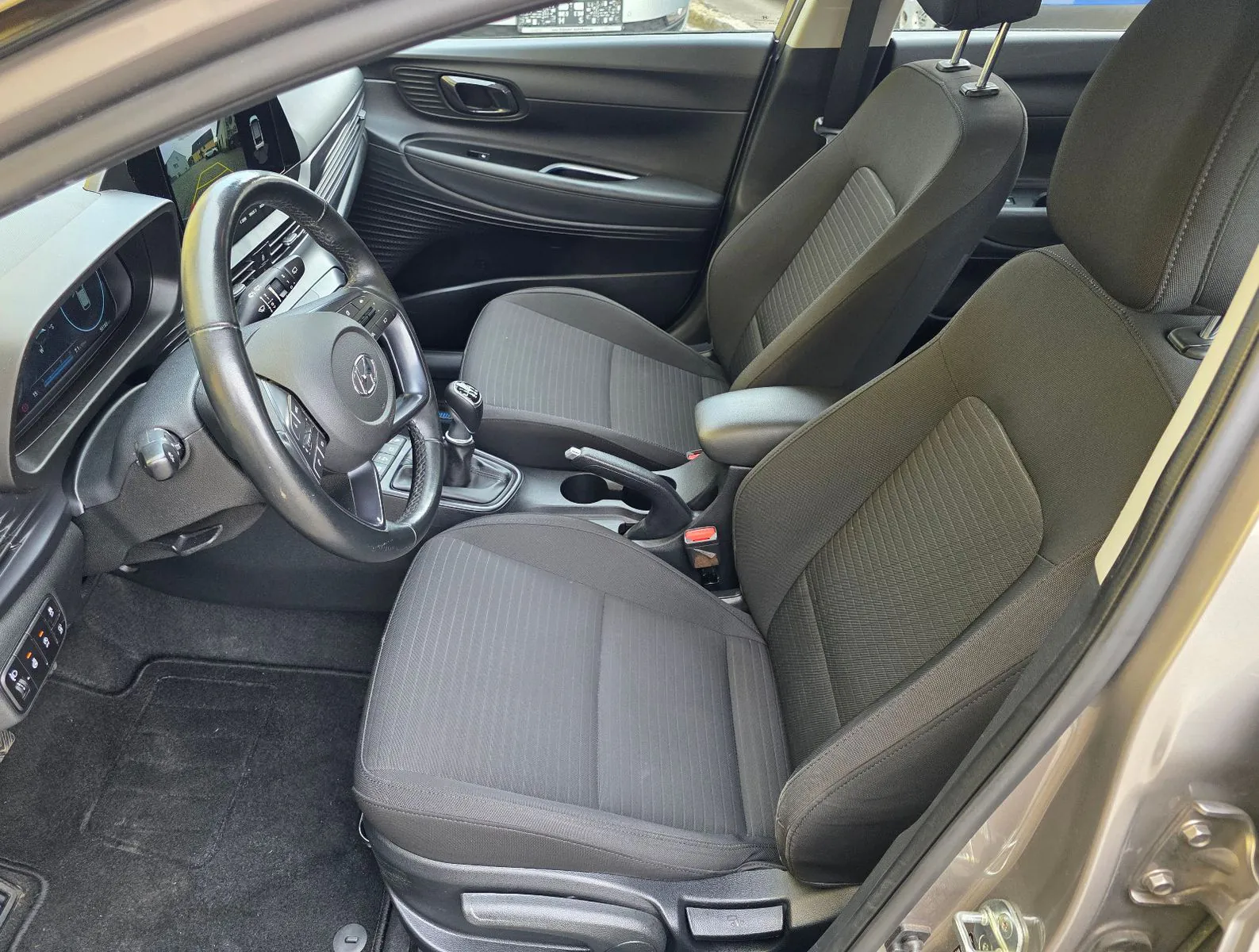 Fahrzeugabbildung Hyundai i20