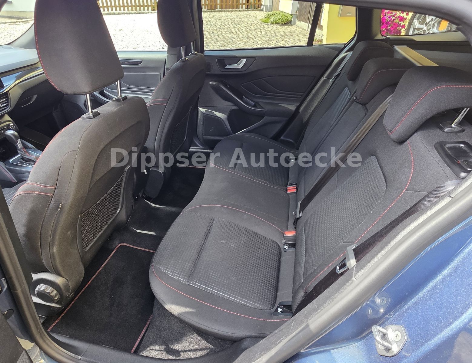 Fahrzeugabbildung Ford Focus Turnier
