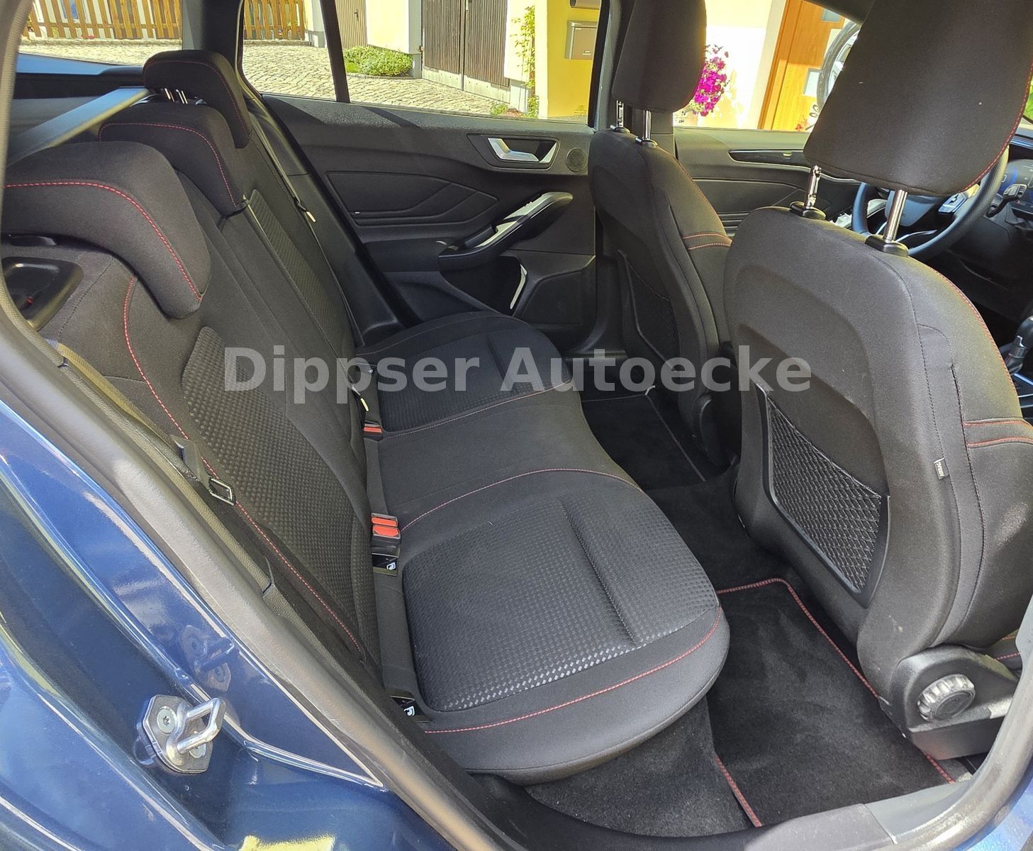 Fahrzeugabbildung Ford Focus Turnier