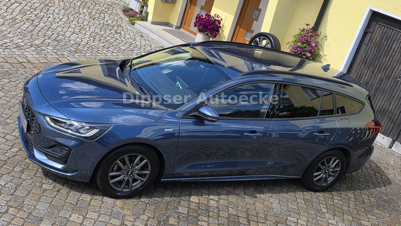 Fahrzeugabbildung Ford Focus Turnier 