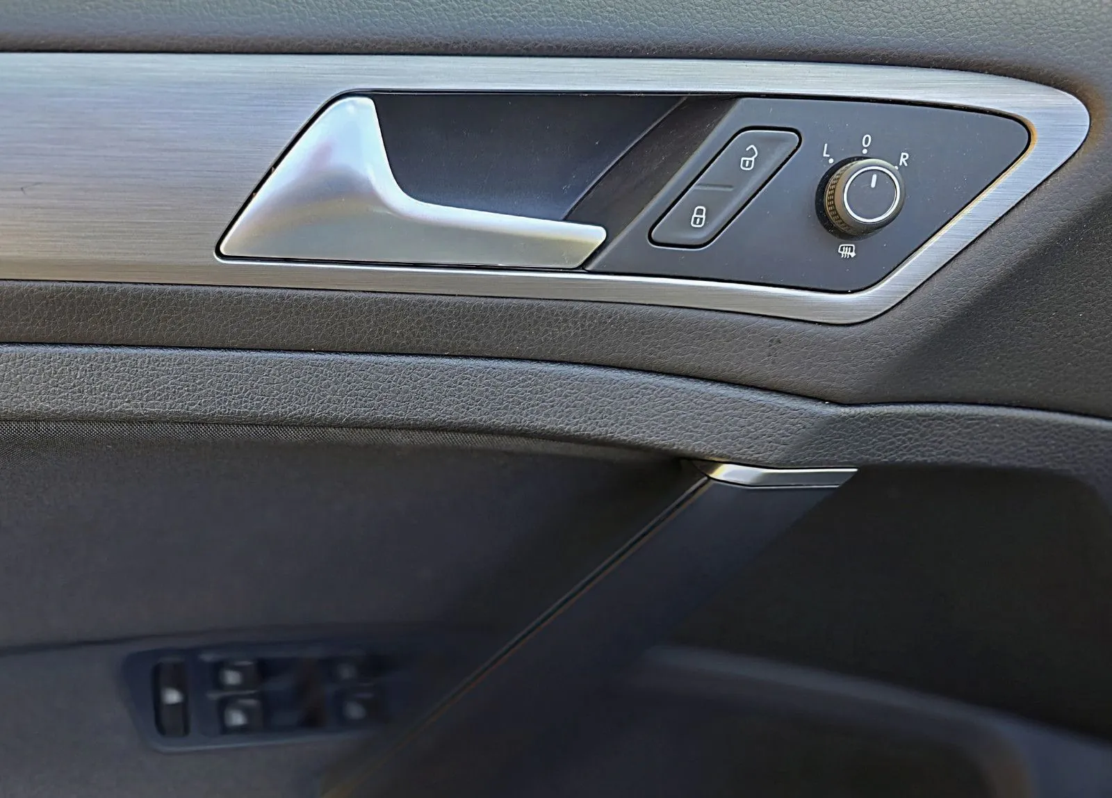 Fahrzeugabbildung Volkswagen Golf VII Lim.