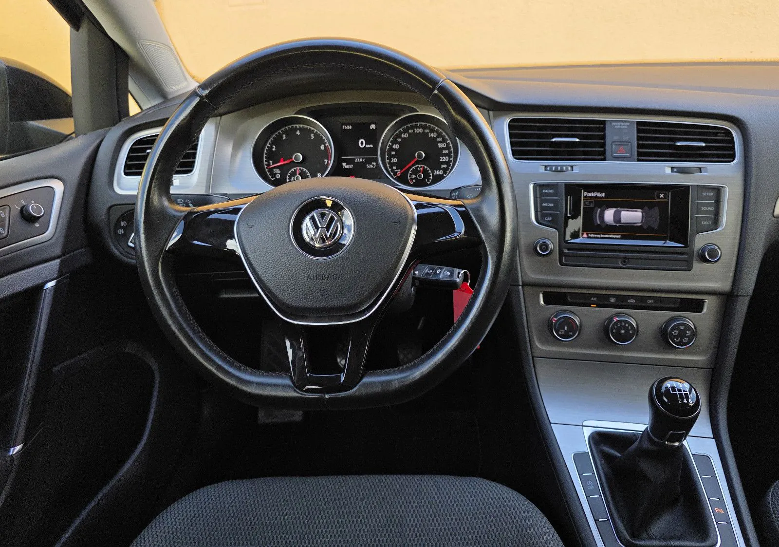 Fahrzeugabbildung Volkswagen Golf VII Lim. 