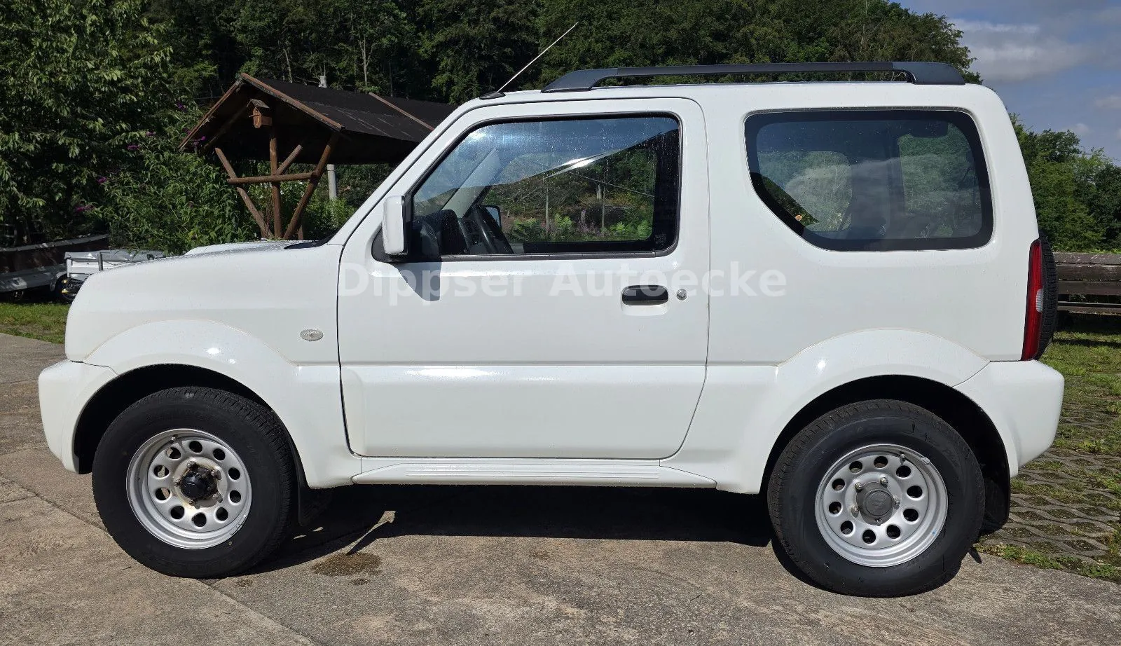 Fahrzeugabbildung Suzuki Jimny 